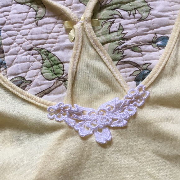 Vintage 90s yellow sleep shorts - Picture 3 of 5